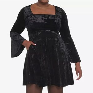 NWT Cosmic Aura Hot Topic Velvet Bell Sleeve Mini Dress in Black